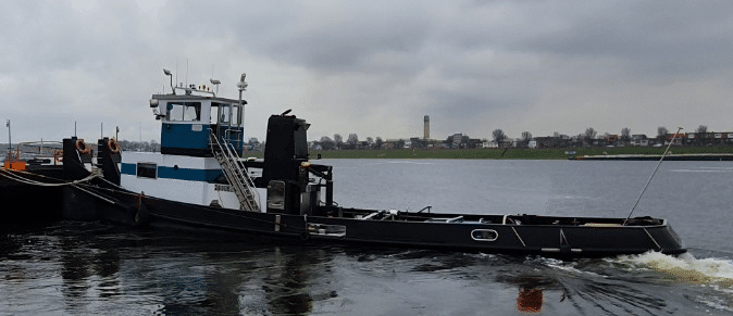 21 Tonnes bollard pull single propellor tug